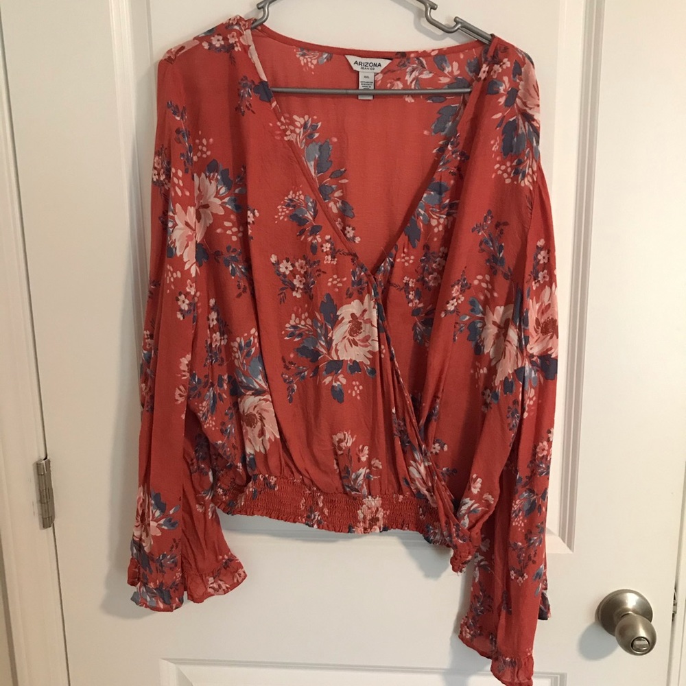 arizona floral cropped long sleeve blouse